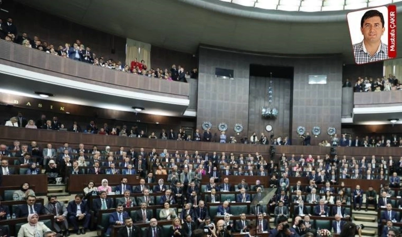 AKP milletvekillerini bile ayağa kaldıran kredi kartına vergi torbadan çıktı