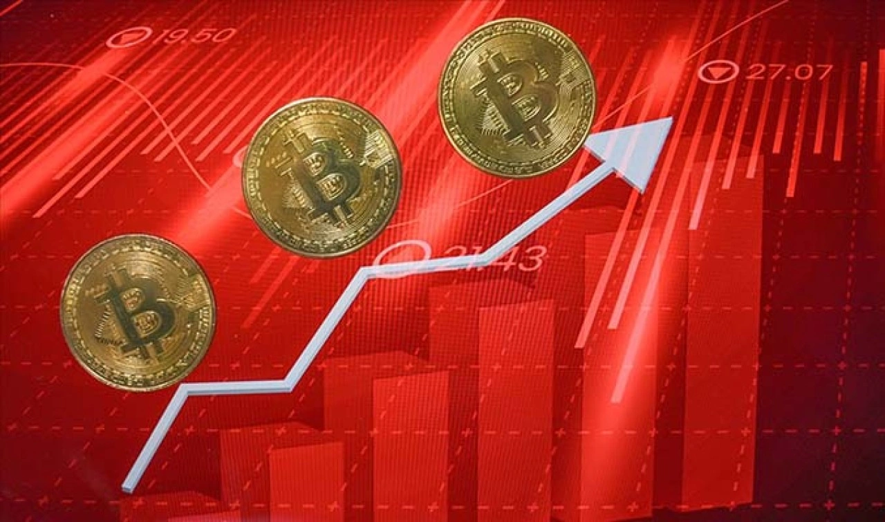 Bitcoin'de rekor kırıldı! 6.2 milyar dolarlık para girişi