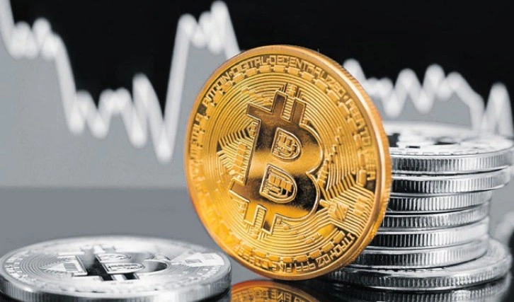 Bitcoin kayıplarını telafi etti