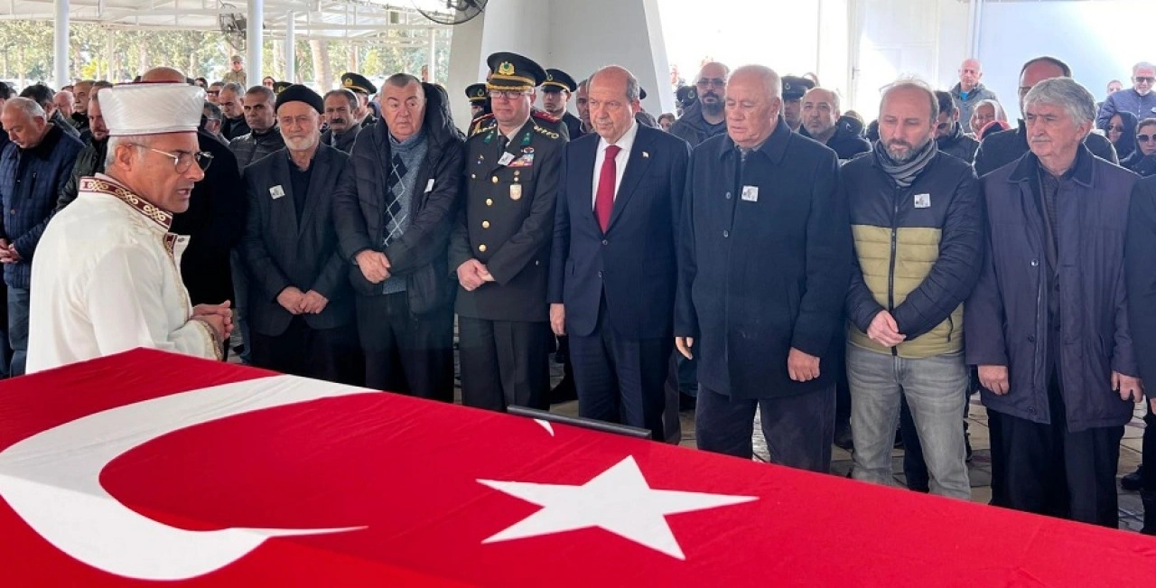 Cumhurbaşkanı Ersin Tatar, Kıbrıs Barış Harekatı Gazisi Mustafa Zorlu’nun cenaze törenine katıldı