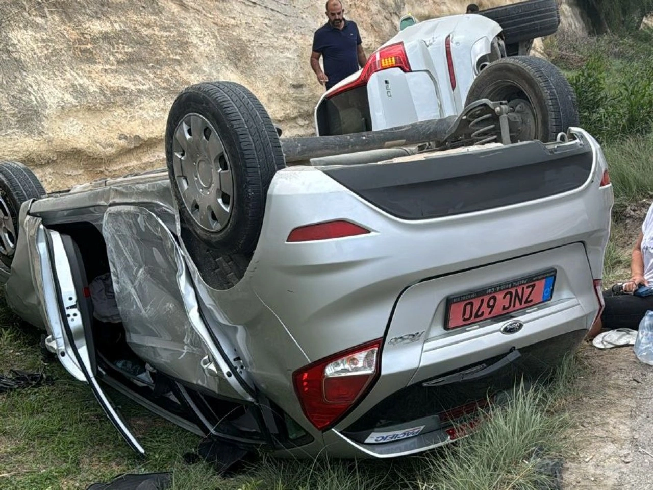 Girne- Tatlısu ana yolundaki kazada 4 kişi yaralandı