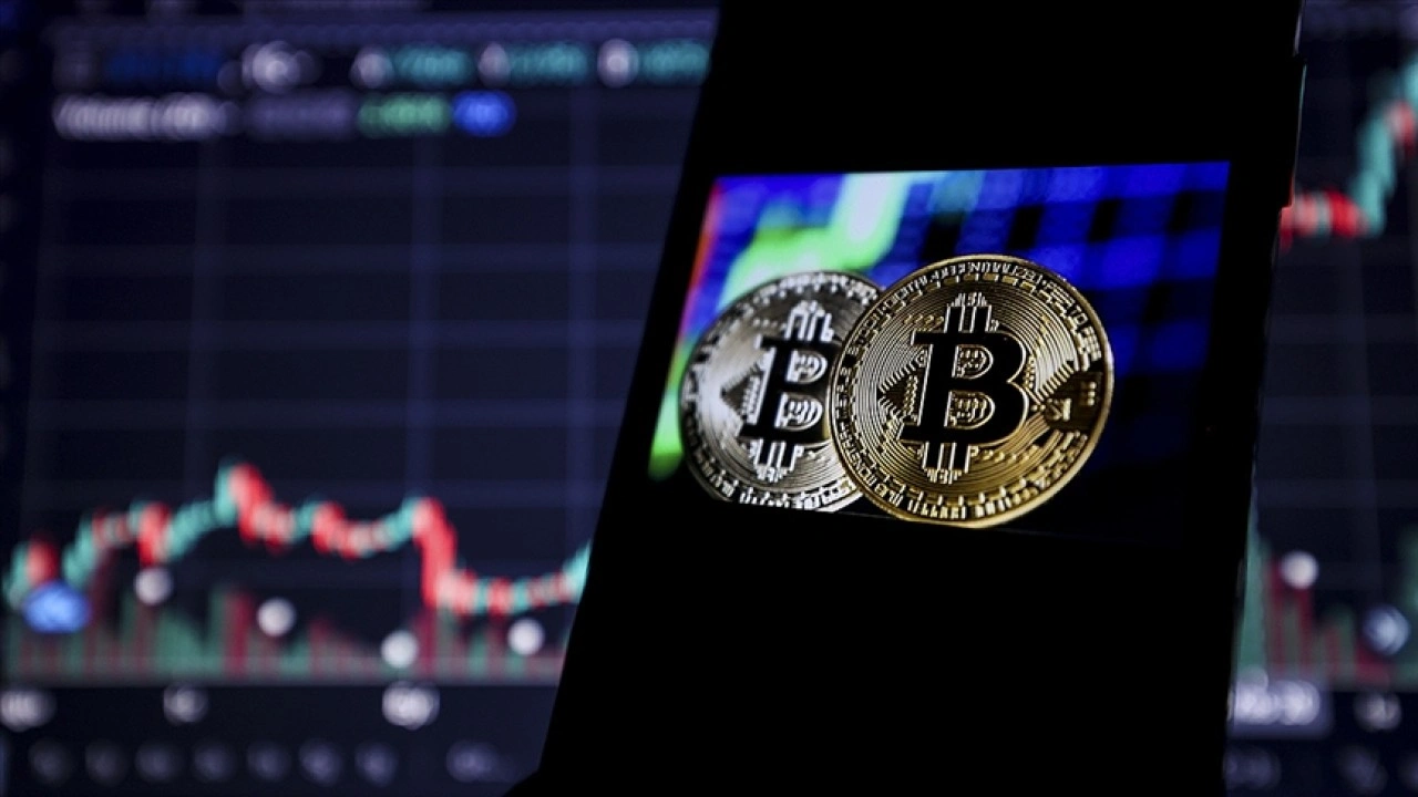 Kripto paralarda ticaret savaşı endişesi: Bitcoin 3.5 ayın dibini gördü