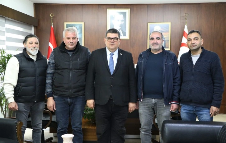 Maliye Bakanı Berova, Alüminyum Doğramacılar Birliği Derneği’ni ve sektör temsilcilerini kabul etti