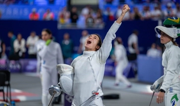 Modern pentatlon branşında... Milli sporcu İlke Özyüksel Mihrioğlu, Paris 2024'te finalde!