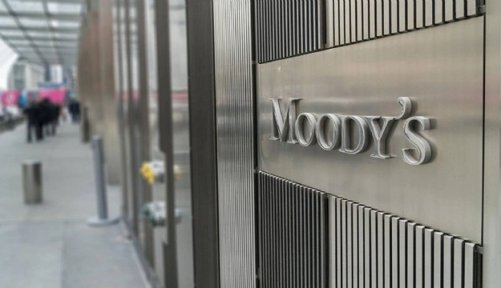 Moody's ABD'nin kredi görünümünü negatife çevirdi