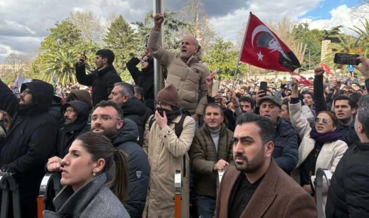 Saraçhane'ye nasıl gidilir? Saraçhane nerede? Saraçhane hangi metro durağında?