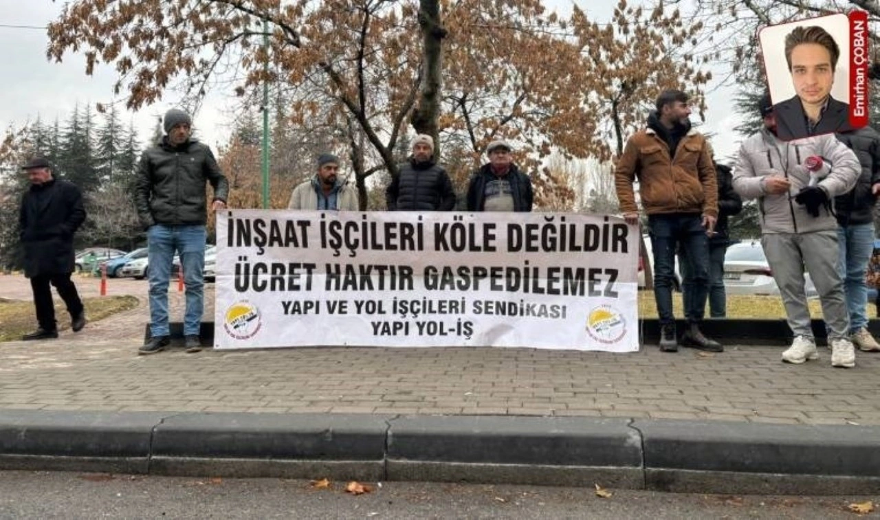 Yapı Yol-İş Sendikası'nın desteklediği işçiler Ankara'da TOKİ'nin önünde eylem yaptı