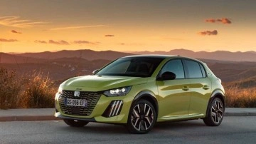 2024 Peugeot 208 Türkiye'de satışa çıktı! Elektriklisi de geldi