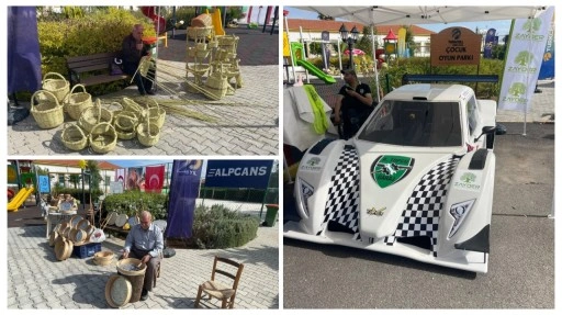 Akçay’da Çocuk ve Bahar Ṣenliği düzenlendi