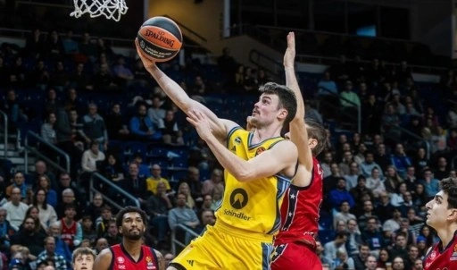 ALBA Berlin uzatmada kazandı!