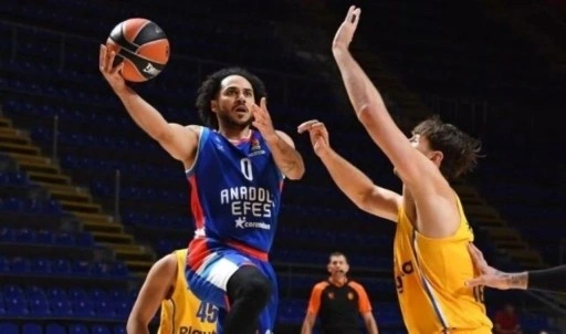 Anadolu Efes, EuroLeague'de üst üste 2. yenilgisini aldı!