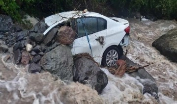 Artvin'de şiddetli yağış felaketi: Sel ve su taşkınları hayatı olumsuz etkiledi