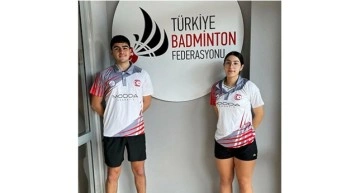 Badminton’da sporcularımız ana tabloda