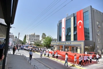 Başkent Lefkoşa’da 105. Yıl Korteji düzenlendi