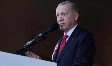 Erdoğan kendini 'başkomutan' ilan etti: 'Türkiye Cumhurbaşkanı ve başkomutan olarak..