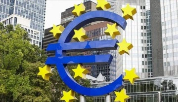 Euro Bölgesi'nde enflasyon azalıyor