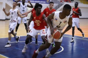 Gençler Birliği rahat kazandı: 88-65