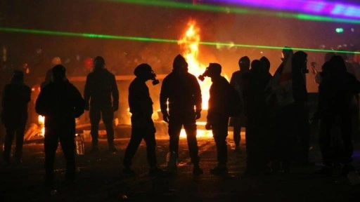 Gürcistan'da devam eden gösterilere polis müdahalesi