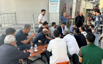 Malatya Kışla Caddesi Esnafı Ağbaba'ya Derdini Anlattı: &#8220;Kandırıldık!&#8221;