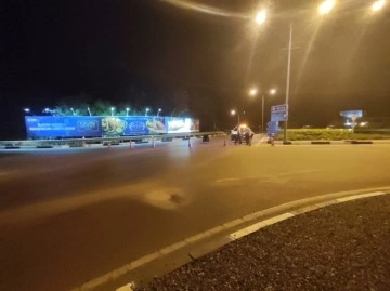 Sevgi Çemberi'nden şehir içerisine gidiş yolu trafiğe kapatıldı