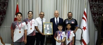 Töre, KKTC Badminton Federasyonu heyetini kabul etti