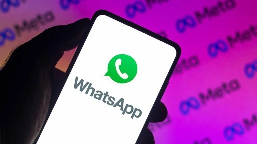 Whatsapp'a yeni güncelleme geliyor: Müzik, emoji ve anketler